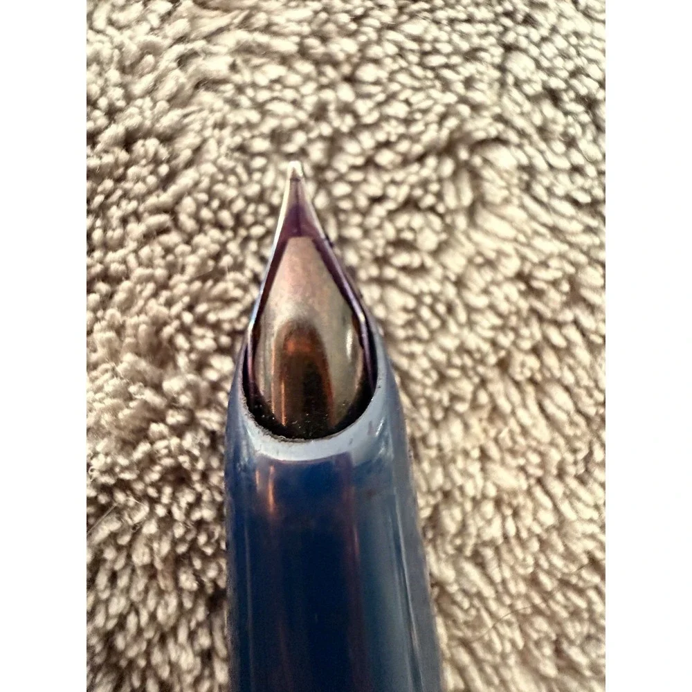 Parker Vintage 21 Blue Inverted Ridge Clip Fountain Pen